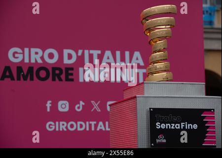 Novara, Italie. 06 mai 2024. Trofeo Senza Fine pendant l'étape 3 - Novara-Fossano, course Giro d'Italia à Novara, Italie, 06 mai 2024 crédit : Agence photo indépendante/Alamy Live News Banque D'Images