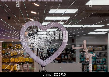 Un coeur derrière le verre brisé, Petty Cury, Cambridge, Royaume-Uni Banque D'Images