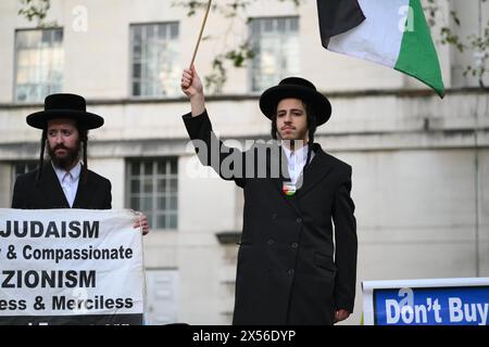 Londres, Angleterre, Royaume-Uni. 7 mai 2024. Manifestants juifs manifestant leur solidarité avec la Palestine lors de la manifestation d'urgence à Londres. (Crédit image : © Cal Ford/ZUMA Press Wire) USAGE ÉDITORIAL SEULEMENT! Non destiné à UN USAGE commercial ! Banque D'Images
