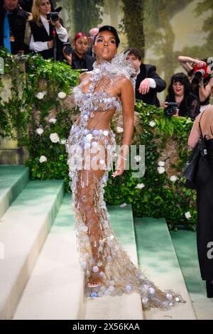 New York, États-Unis. 6 mai 2024. Janelle Monáe participant au Metropolitan Museum of Art costume Institute Benefit Gala 2024 à New York, États-Unis le crédit photo devrait se lire : Matt Crossick/Alamy Live News Banque D'Images