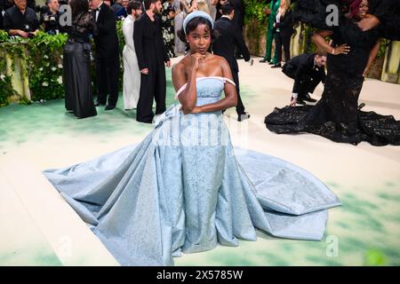 New York, États-Unis. 6 mai 2024. Amanda Gorman participant au Metropolitan Museum of Art costume Institute Benefit Gala 2024 à New York, États-Unis le crédit photo devrait se lire : Matt Crossick/Alamy Live News Banque D'Images