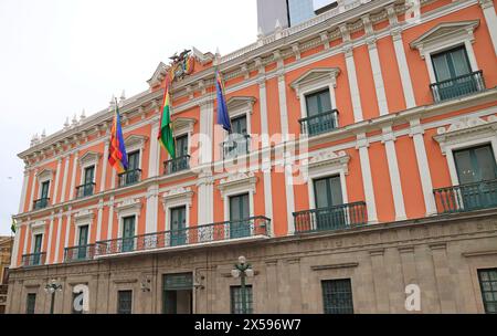 Palais du gouvernement bolivien ou Palacio Quemado avec les armoiries de Bolivie, Plaza Murillo, la Paz, Bolivie, Amérique du Sud Banque D'Images