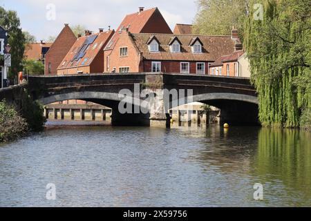 Pont sur la rivière Wensum, Norwich, Norfolk, Angleterre Banque D'Images