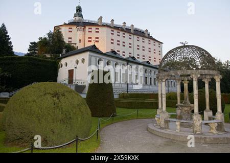 Schloss Ambras, Innsbruck. Le Tyrol, Autriche Banque D'Images