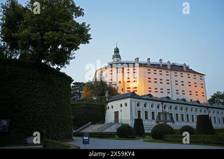 Schloss Ambras, Innsbruck. Le Tyrol, Autriche Banque D'Images