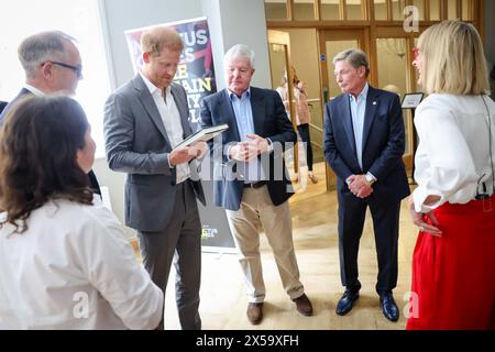 Londres, Royaume-Uni. 07 mai 2024. LONDRES, ANGLETERRE - 07 MAI : Prince Harry, le duc de Sussex, patron de la Fondation Invictus Games lors de la conversation de la Fondation Invictus Games intitulée 'réaliser une communauté mondiale' à l'honorable Artillery Company le 07 mai 2024 à Londres, Angleterre. Cet événement marque le 10e anniversaire des Jeux Invictus inauguraux à Londres en 2014 (photo de Chris Jackson/Getty images pour la Fondation Invictus Games via Credit : Sipa USA/Alamy Live News Banque D'Images