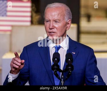 Sturtevant, États-Unis. 08 mai 2024. Le président Joe Biden prend la parole au Gateway Technical College de Sturtevant, Wisconsin, le mercredi 8 mai 2024. Biden a annoncé que Microsoft prévoit d'investir 3,3 milliards de dollars pour créer un centre d'intelligence artificielle à proximité de racine, Wisconsin. Photo de Tannen Maury/UPI crédit : UPI/Alamy Live News Banque D'Images