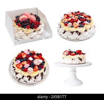 Collection de 4 gâteaux d'anniversaire Pavlova décorés de crème fouettée, de macarons et de chocolat. PNG, isolé sur fond blanc Banque D'Images