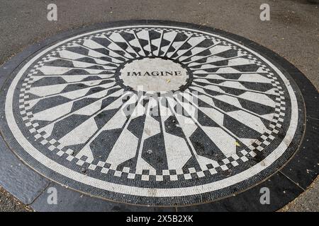 Imagine Mosaic, Strawberry Fields, John Lennon Memorial, Central Park, New York, ÉTATS-UNIS Banque D'Images