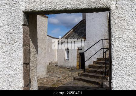 Le château de Corgarff est un château écossais isolé avec un mur d'enceinte en forme d'étoile dans les Cairngorms Highlands, Aberdeenshire, Écosse. Banque D'Images