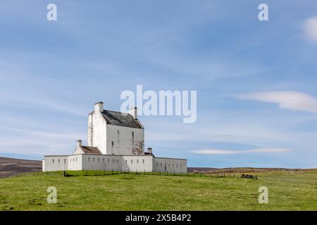 Le château de Corgarff est un château écossais isolé avec un mur d'enceinte en forme d'étoile dans les Cairngorms Highlands, Aberdeenshire, Écosse. Banque D'Images