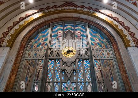 Le monument de style Art déco Guardian Building à Detroit, Michigan, États-Unis. Il s'agit d'un bâtiment historique appartenant actuellement au comté de Wayne. Banque D'Images