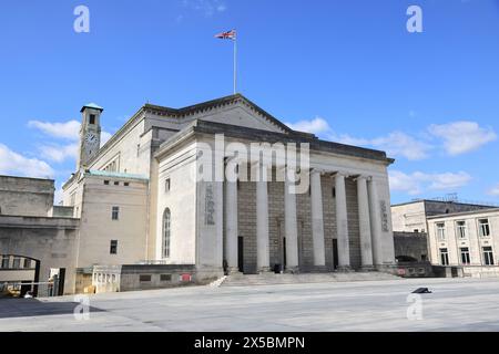 Southampton Guildhall est un lieu polyvalent qui forme l'aile est du centre civique, et accueille divers événements, y compris des conférences, Royaume-Uni Banque D'Images