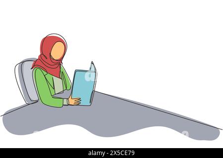 Continue d'une ligne dessinant une étudiante arabe assise à table et tenant le livre dans les mains. Livre de lecture féminin. Femme lisant le livre et se préparant pour Illustration de Vecteur