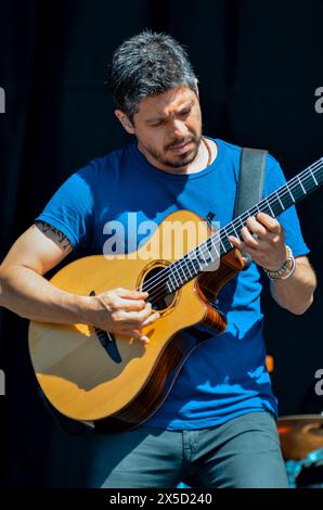 Rodrigo Sanchez - Rodrigo y Gabriela, V2012, Hylands Park, Chelmsford, Essex, Grande-Bretagne - 18 août 2012 Banque D'Images
