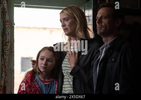 SCOOT MCNAIRY, MACKENZIE DAVIS ET ALIX WEST LEFLER DANS SPEAK NO EVIL (2024). Crédit : Blumhouse Productions/Universal Pictures/album Banque D'Images