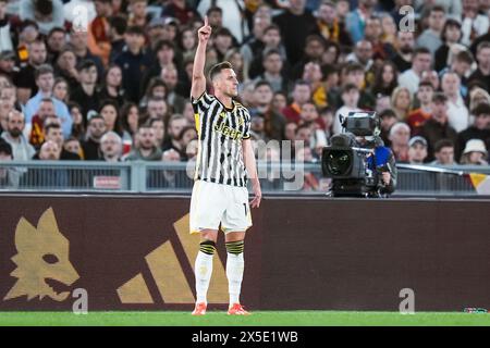 Rome, Italie. 05 mai 2024. Arkadiusz Milik du Juventus FC fait des gestes lors du match de Serie A TIM entre L'AS Roma et le Juventus FC au Stadio Olimpico le 5 mai 2024 à Rome, Italie. Crédit : Giuseppe Maffia/Alamy Live News Banque D'Images