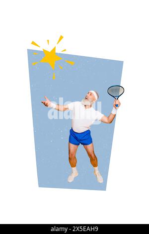 Collage photo vertical de joueur de tennis homme âgé heureux a frappé star raquette compétition sport passe-temps isolé sur fond peint Banque D'Images
