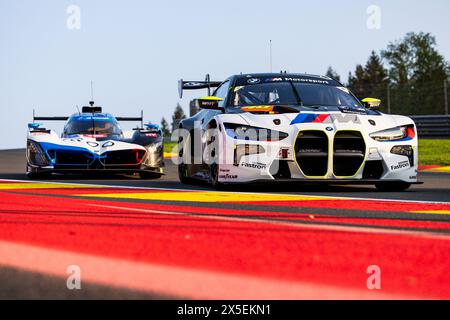 Stavelot, Belgique. 08 mai 2024. 46 MARTIN Maxime (bel), ROSSI Valentino (ita), Al HARTHY Ahmad (omn) Team WRT, BMW M4 GT3 #46, LM GT3, 15 VANTHOOR Dries (bel), MARCIELLO Raffaele (SWI), WITTMANN Marco (ger), BMW M Team WRT, BMW Hybrid V8 #15, Hypercar, WRT photo de famille pendant les 6 heures TotalEnergies de Spa-Francorchamps 2024, 3ème manche du Championnat du monde FIA d'Endurance 2024, du 8 au 11 mai 2024 sur le circuit de Spa-Francorchamps à Stavelot, Belgique - photo Julien Delfosse/DPPI crédit : DPPI Media/Alamy Live News Banque D'Images