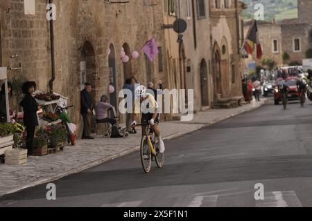 Plapp Lucas (Team Jayco Alula) lors de l'étape 6 du Giro d'Italia de Viareggio à Rapolano terme, Italie. 9 mai 2024. (Photo de Fabio Ferrari/LaPresse) crédit : LaPresse/Alamy Live News Banque D'Images