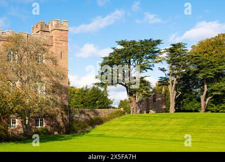 Palais de Scone et Moot Hill, le couronnement des rois écossais jusqu'en 1296, Perthshire, Highlands, Écosse Banque D'Images