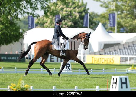 Pippa Funnell de Grande-Bretagne avec Majas Hope lors du test de dressage au Badminton Horse Trials le 9 mai 2024, Badminton Estate, Royaume-Uni (photo de Maxime David - MXIMD Pictures) Banque D'Images