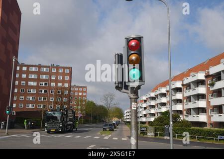 Copenhague/ Danemark/09 MAI 2024/ feu de circulation au-dessus d'alleen et de kastruplundgade à Kastrup (photo. Francis Joseph Dean/Dean Pictures) (non destiné à un usage commercial) Banque D'Images