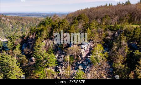 Photographie aérienne de l'East Bluff, Devils Lake State Park, près de Baraboo, comté de Sauk, Wisconsin, États-Unis. Banque D'Images