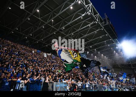 Bergame, Italie. 09 mai 2024. Les supporters d'Atalanta BC lors du match de deuxième manche de la demi-finale de l'UEFA Europa League entre Atalanta BC et l'Olympique Marsiglia le 9 mai 2024 au stade Gewiss de Bergame, en Italie. Crédit : Tiziano Ballabio crédit : Agence photo indépendante/Alamy Live News Banque D'Images