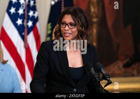 Washington, États-Unis. 09 mai 2024. Le président des Aces de Las Vegas Nikki Fargas prend la parole lors d'une cérémonie célébrant la victoire des Aces de Las Vegas lors de la finale WNBA 2023 dans la salle est de la Maison Blanche à Washington, DC le jeudi 9 mai 2024. Photo de Bonnie Cash/Pool/ABACAPRESS. COM Credit : Abaca Press/Alamy Live News Banque D'Images