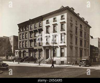 Fifth Avenue, Nos 4, 6, 8, New York New York, États-Unis, Berenice Abbott, Federal Art Project, « Changing New York », mars 1936 Banque D'Images