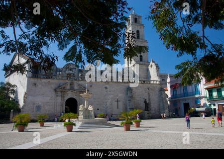 Voyage à travers Cuba, la Havane et les Caraïbes, images du peuple cubain, architecture cubaine et voitures cubaines Banque D'Images