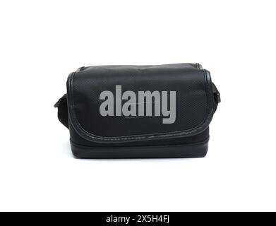 noir petit sac de transport ou trousse de toilette isolé sur fond blanc Banque D'Images