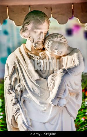 Baby Jesus Statue, cathédrale de Joseph, Pékin Chine. Célèbre église catholique construite en 1655 et dans la rébellion des Boxers Banque D'Images