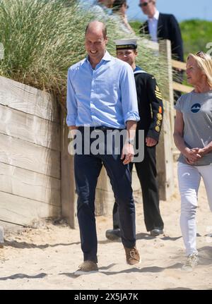 Newquay, Angleterre, Royaume-Uni. 09 mai 2024. Prince William, Prince de Galles visite Fistral Beach. Crédit : Anwar Hussein/Alamy Live News Banque D'Images