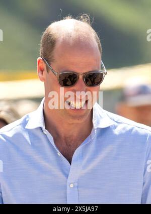 Newquay, Angleterre, Royaume-Uni. 09 mai 2024. Prince William, Prince de Galles visite Fistral Beach. Crédit : Anwar Hussein/Alamy Live News Banque D'Images