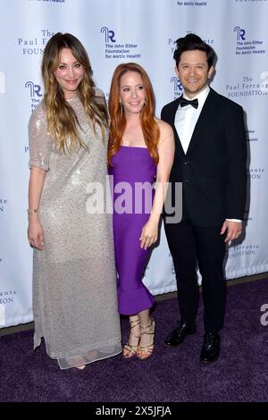 Kaley Cuoco, Amy Davidson und Martin Spanjers BEI der soirée du coeur Gala 2024 zugunsten der John Ritter Fondation pour la santé aortique im Sunset Room. Los Angeles, 09.05.2024 Banque D'Images