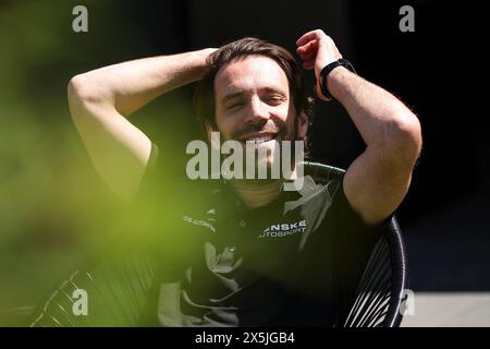 Berlin, Allemagne. 09 mai 2024. VERGNE Jean-Eric (fra), DS Penske, DS E-TENSE FE23, portrait lors de l'ePrix de Berlin 2024, 7e meeting du Championnat du monde ABB FIA Formula E 2023-24, sur le circuit Tempelhof Airport Street du 10 au 12 mai 2024 à Berlin, Allemagne - photo Eric Alonso/DPPI crédit : DPPI Media/Alamy Live News crédit: DPPI Media/Alamy Live News Banque D'Images