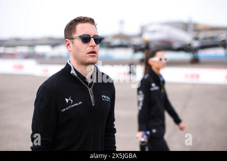 Berlin, Allemagne. 10 mai 2024. VANDOORNE Stoffel (bel), DS Penske, DS E-TENSE FE23, portrait lors de l'ePrix de Berlin 2024, 7e meeting du Championnat du monde ABB FIA Formula E 2023-24, sur le circuit Tempelhof Airport Street du 10 au 12 mai 2024 à Berlin, Allemagne - photo Eric Alonso/DPPI crédit : DPPI Media/Alamy Live News crédit: DPPI Media/Alamy Live News Banque D'Images