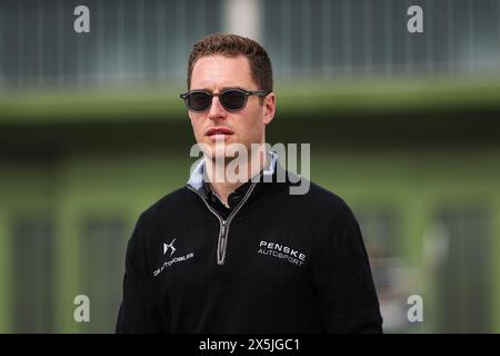 Berlin, Allemagne. 10 mai 2024. VANDOORNE Stoffel (bel), DS Penske, DS E-TENSE FE23, portrait lors de l'ePrix de Berlin 2024, 7e meeting du Championnat du monde ABB FIA Formula E 2023-24, sur le circuit Tempelhof Airport Street du 10 au 12 mai 2024 à Berlin, Allemagne - photo Eric Alonso/DPPI crédit : DPPI Media/Alamy Live News crédit: DPPI Media/Alamy Live News Banque D'Images