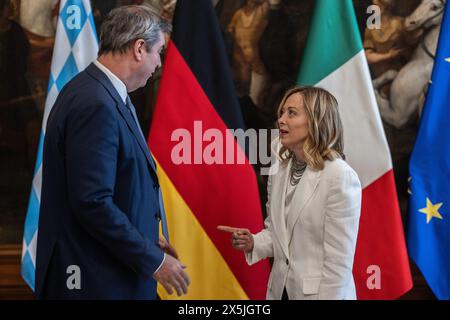 ROM, Italie. 10 mai 2024. Le ministre-président de Bavière Markus Söder (CSU) est reçu par le chef du gouvernement italien Giorgia Meloni pour une réunion au Palazzo Chigi à Rome. Crédit : Oliver Weiken/dpa/Alamy Live News Banque D'Images