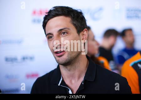 Berlin, Allemagne. 10 mai 2024. EVANS Mitch (nzl), Jaguar TCS Racing, Jaguar I-type 6, portrait lors de l'ePrix de Berlin 2024, 7ème rencontre du Championnat du monde ABB FIA Formula E 2023-24, sur le circuit de Tempelhof Airport Street du 10 au 12 mai 2024 à Berlin, Allemagne - photo Eric Alonso/DPPI crédit: DPPI Media/Alamy Live News Credit : DPPI Media/Alamy Live News Banque D'Images