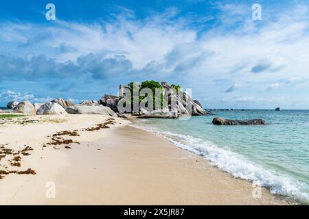 Île de Lengkuas, île de Belitung au large de la côte de Sumatra, Indonésie, Asie du Sud-est, Asie Copyright : MichaelxRunkel 1184-10813 Banque D'Images