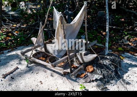 Cimetière traditionnel, Grande île Santa Cruz, Zamboanga, Mindanao, Philippines, Asie du Sud-est, Asie Copyright : MichaelxRunkel 1184-10933 Banque D'Images