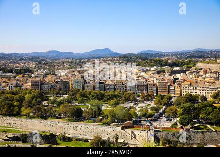 Corfou, Grèce. Vieille ville de Corfou, ville fortifiée, forteresse et parcs Banque D'Images