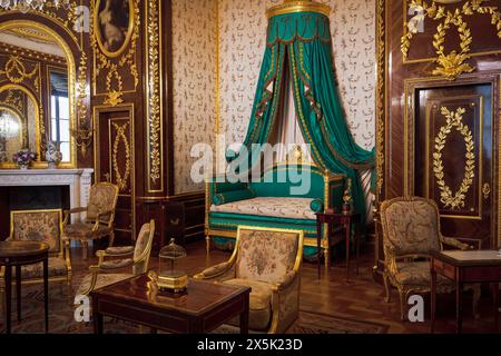 Expose les détails à l'intérieur du Musée d'État du château royal, ancienne résidence des monarques polonais, Varsovie, Pologne, Europe Copyright : bestravelvideo 1278-380 E Banque D'Images