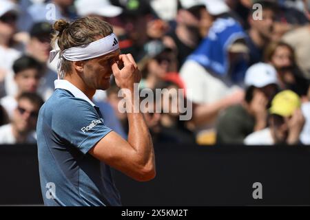 Rome, Italie. 10 mai 2024. Alexander Zverev lors du match contre Aleksander Vukic au tournoi de tennis Internazionali BNL d'Italia 2024 au Foro Italico à Rome, Italie, le 10 mai 2024. Crédit : Insidefoto di andrea staccioli/Alamy Live News Banque D'Images