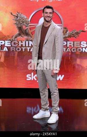 Milan, Italie. 10 mai 2024. Milan, appel photo des trois couples finalistes de 'Pechino express 2024' - Damiano Carrara crédit : Agence photo indépendante/Alamy Live News Banque D'Images
