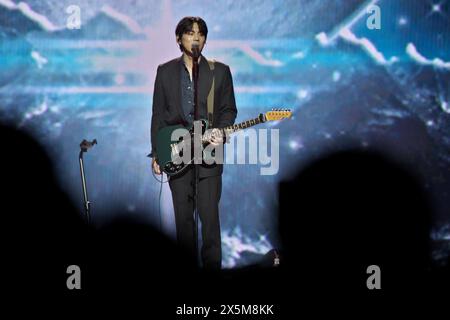 Le chanteur coréen Isaac Hong se produit pendant KCON, au Japon. , . Photo de Keizo Mori/UPI crédit : UPI/Alamy Live News Banque D'Images