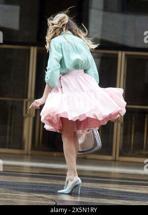 New York, NY, États-Unis. 10 mai 2024. Sarah Jessica Parker filmant la nouvelle saison de and Just Like That le 10 mai 2024 à New York. Crédit : RW/Media Punch/Alamy Live News Banque D'Images